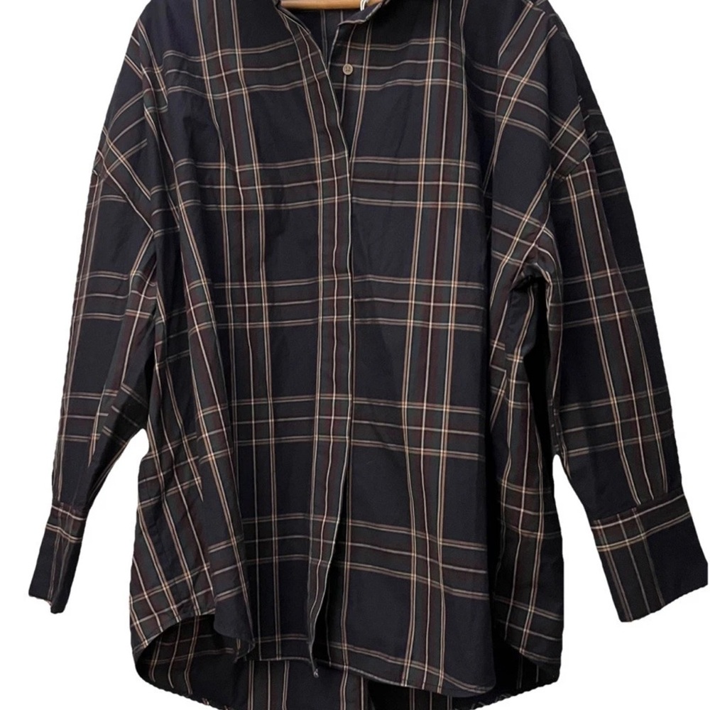 Everlane Dark Plaid Button-Up Shirt